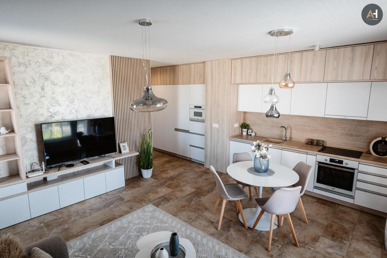 Ah Nova Terasa II Apartment Kosice Ngoại thất bức ảnh